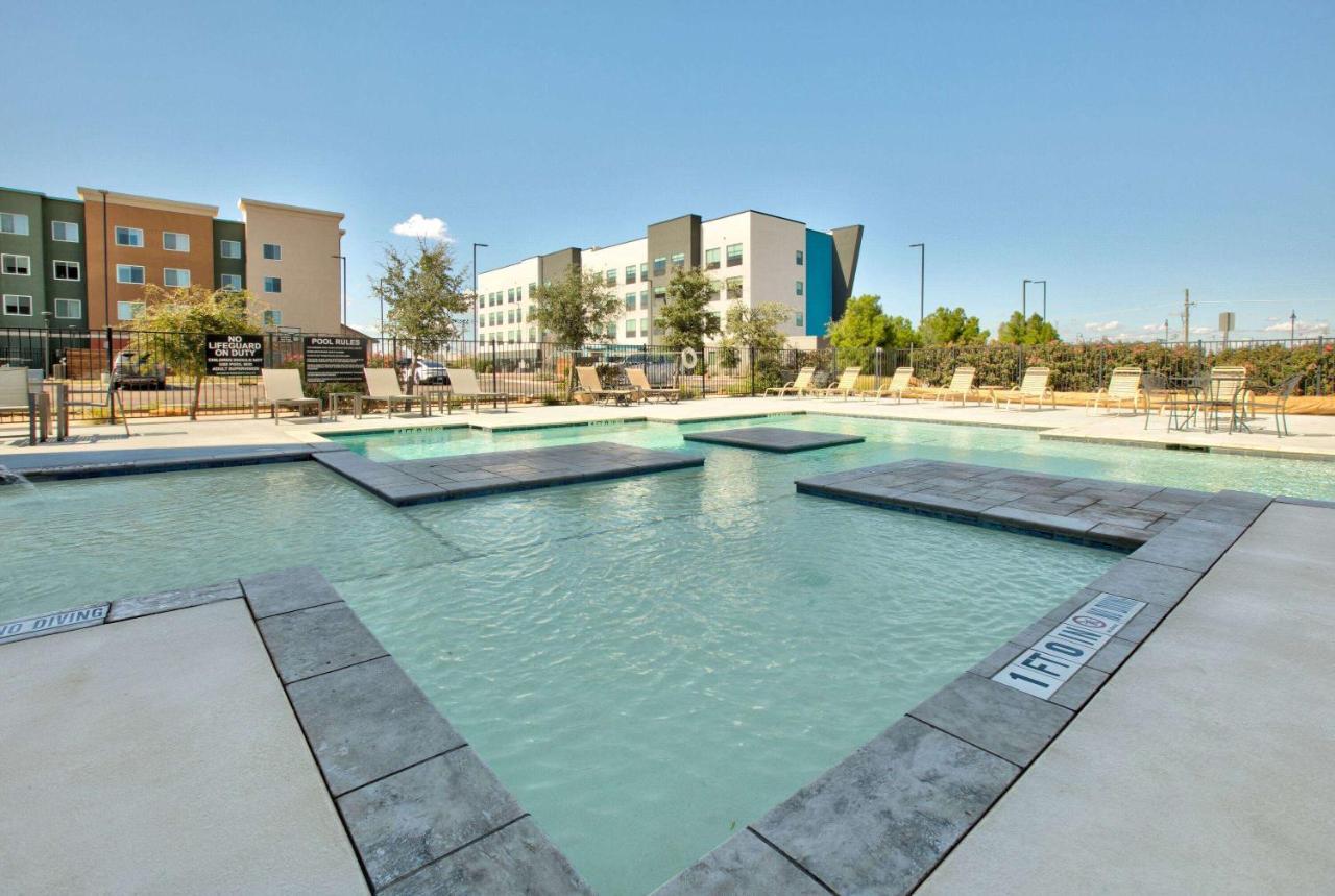 La Quinta Inn & Suites By Wyndham Lubbock Southwest المظهر الخارجي الصورة