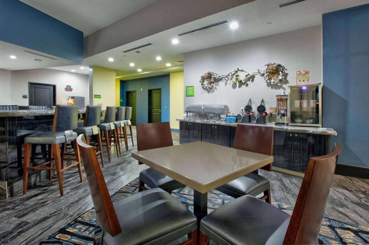 La Quinta Inn & Suites By Wyndham Lubbock Southwest المظهر الخارجي الصورة